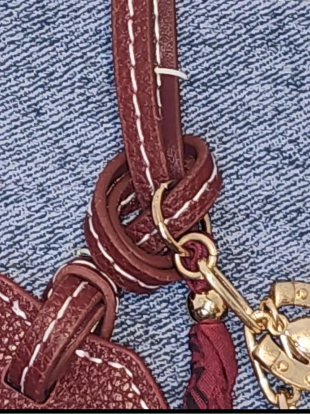 Alterri Genuine Leather Horseshoe Bag Charm With Gold Western Themed Charms NEW